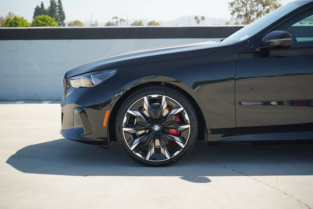 New 2027 BMW 540i xDrive w/ M Sport Package AWD/4WD image 5