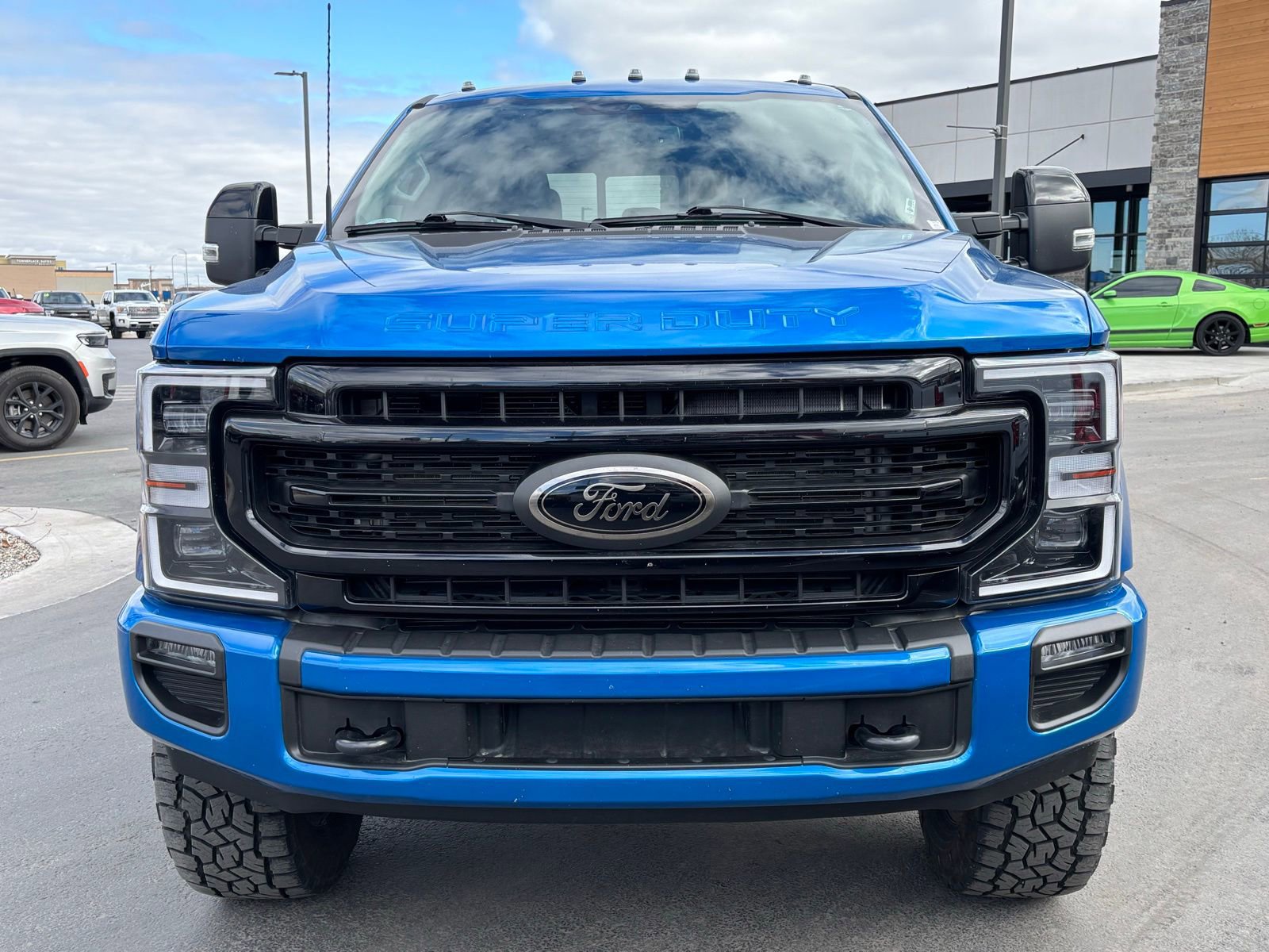 Used 2021 Ford F350 Lariat image 2