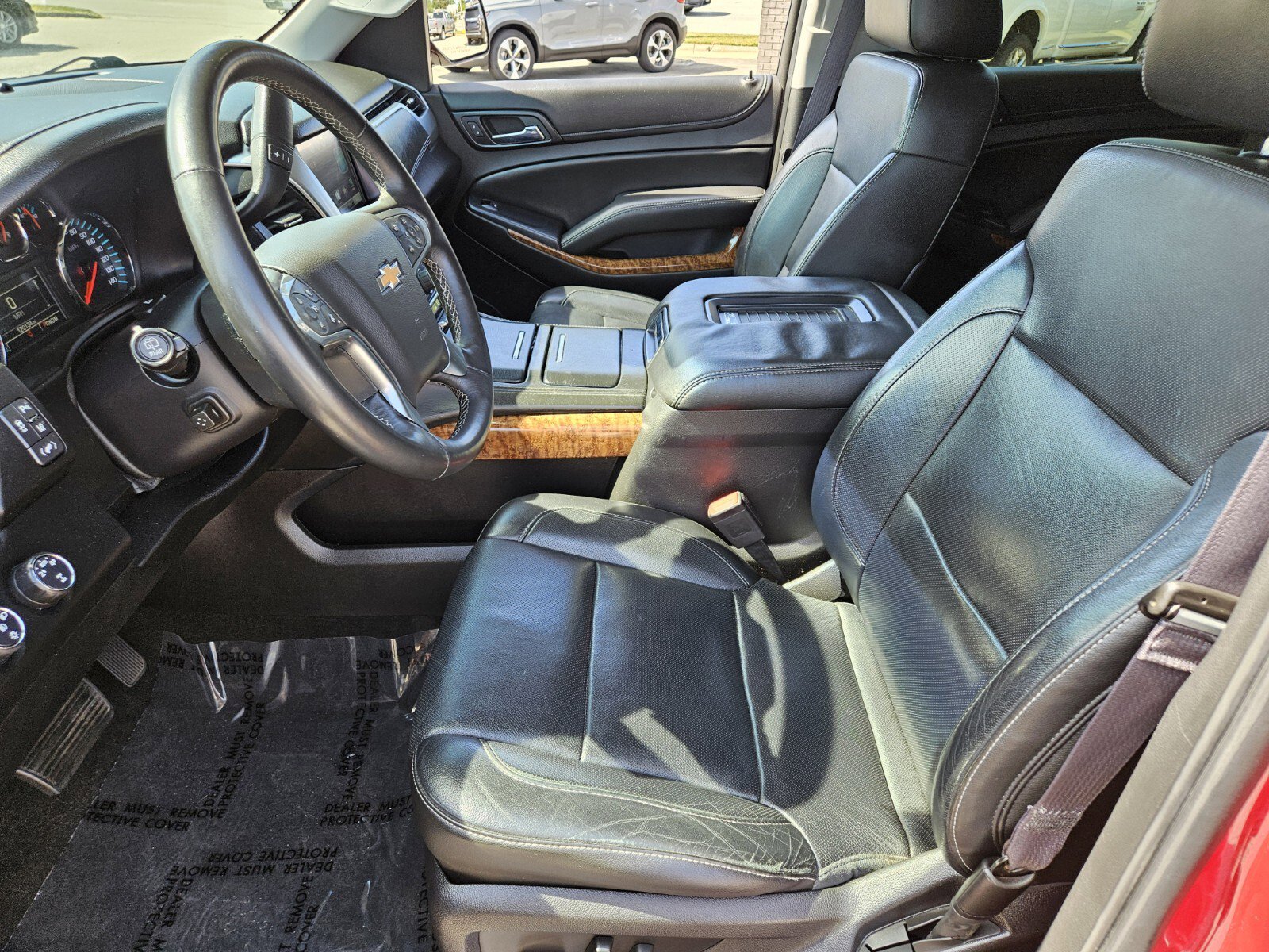 Used 2015 Chevrolet Suburban LTZ AWD/4WD image 7