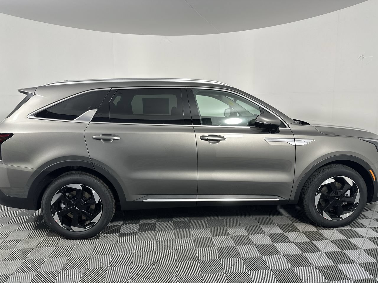 New 2026 Kia Sorento EX FWD image 18