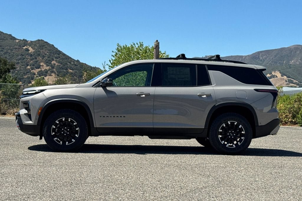 New 2026 Chevrolet Traverse Z71 w/ Enhanced Driving Package AWD/4WD image 7