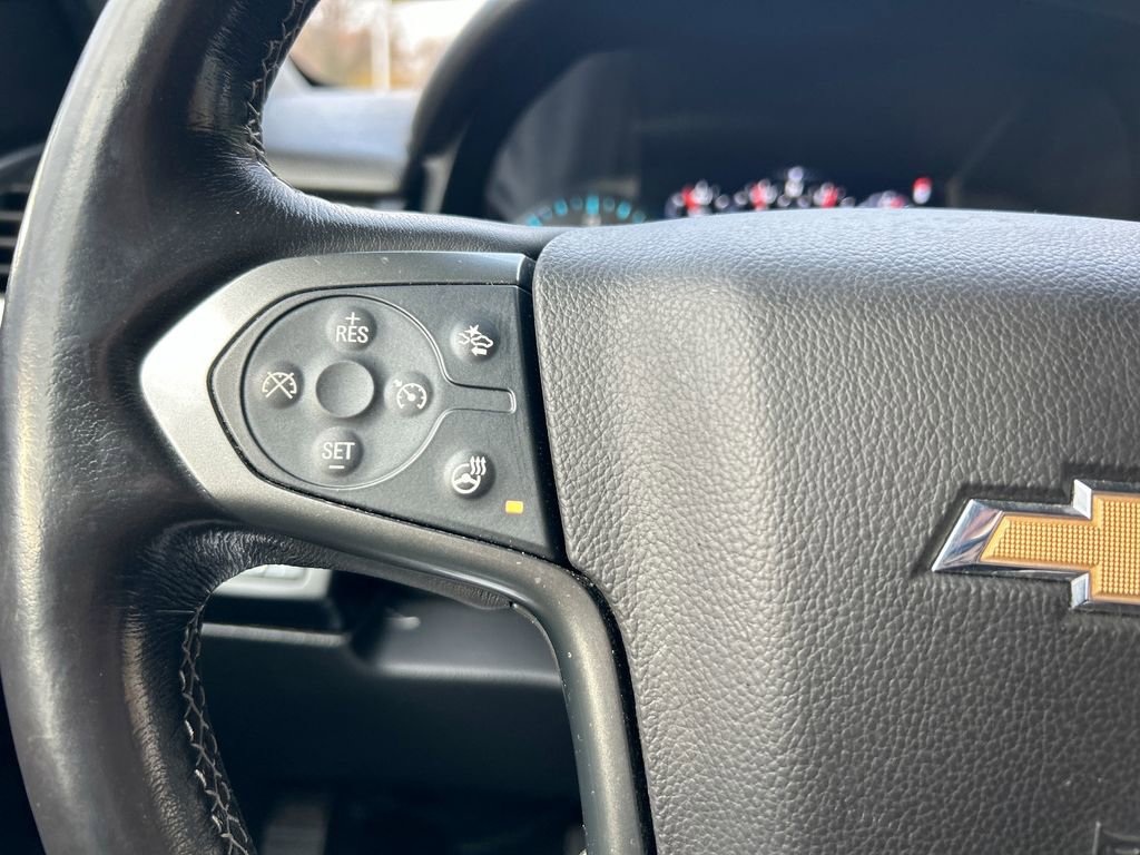 Certified 2020 Chevrolet Suburban Premier w/ Premier Plus Edition image 38