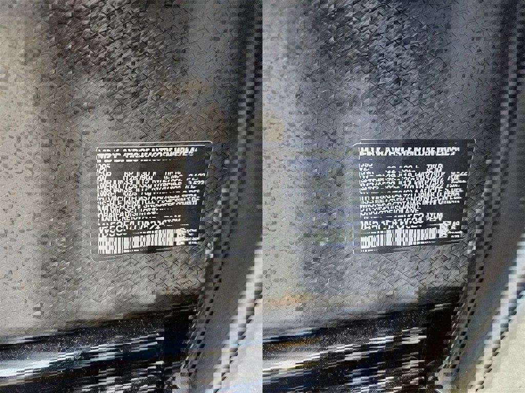 New 2026 BMW iX xDrive60 image 26