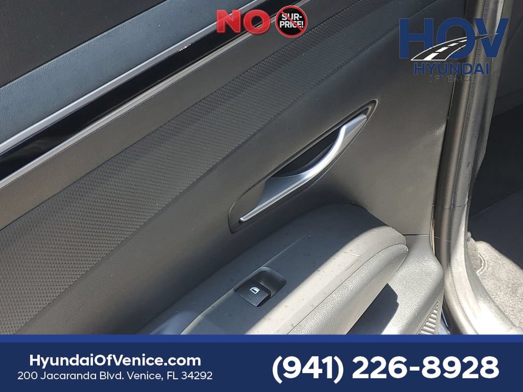 Certified 2022 Hyundai Tucson SEL FWD image 15