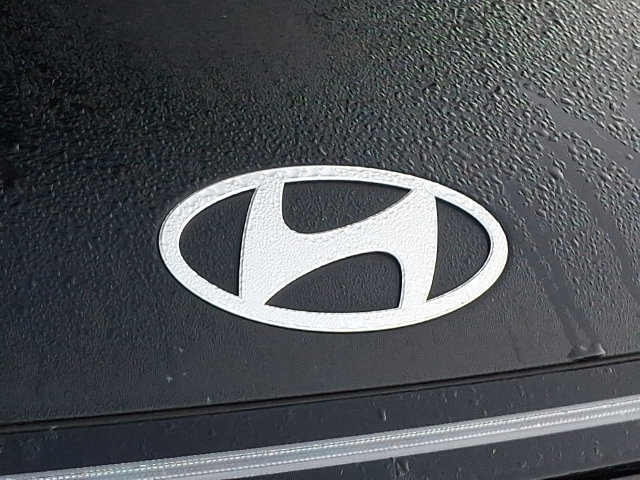 Used 2025 Hyundai Kona SEL AWD/4WD image 6