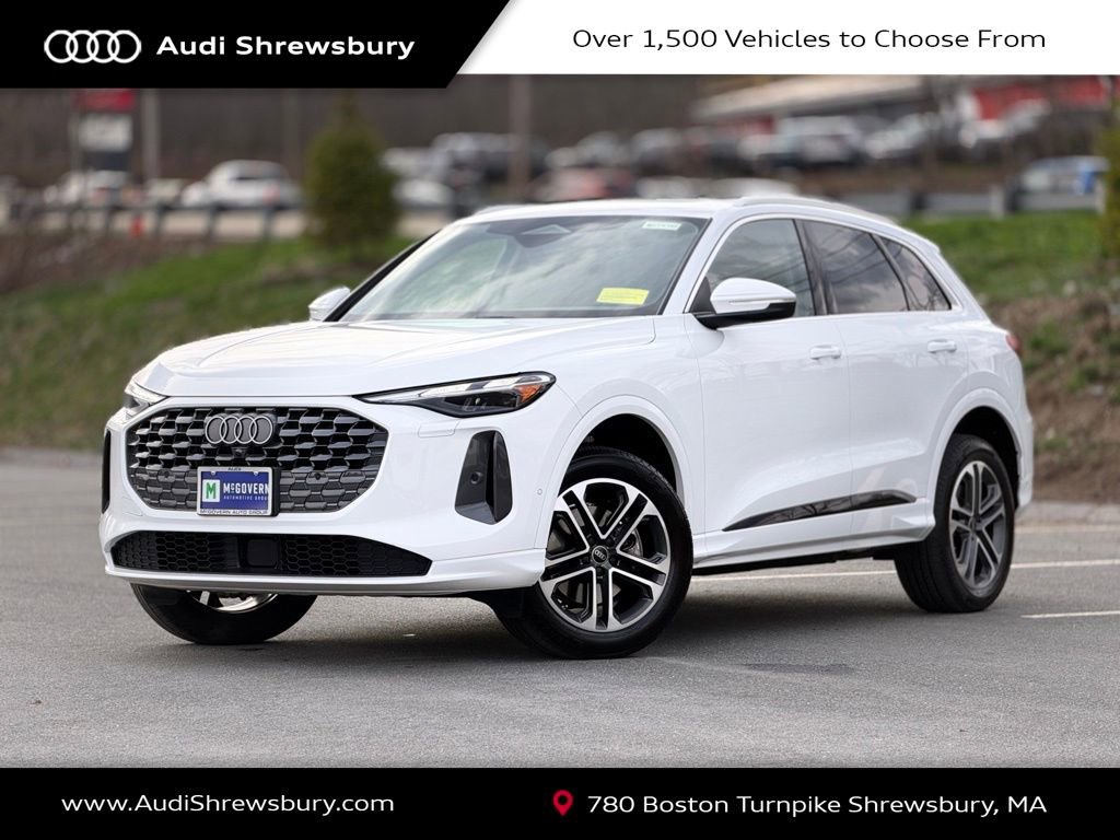 Used 2025 Audi Q5 Premium w/ Convenience Package