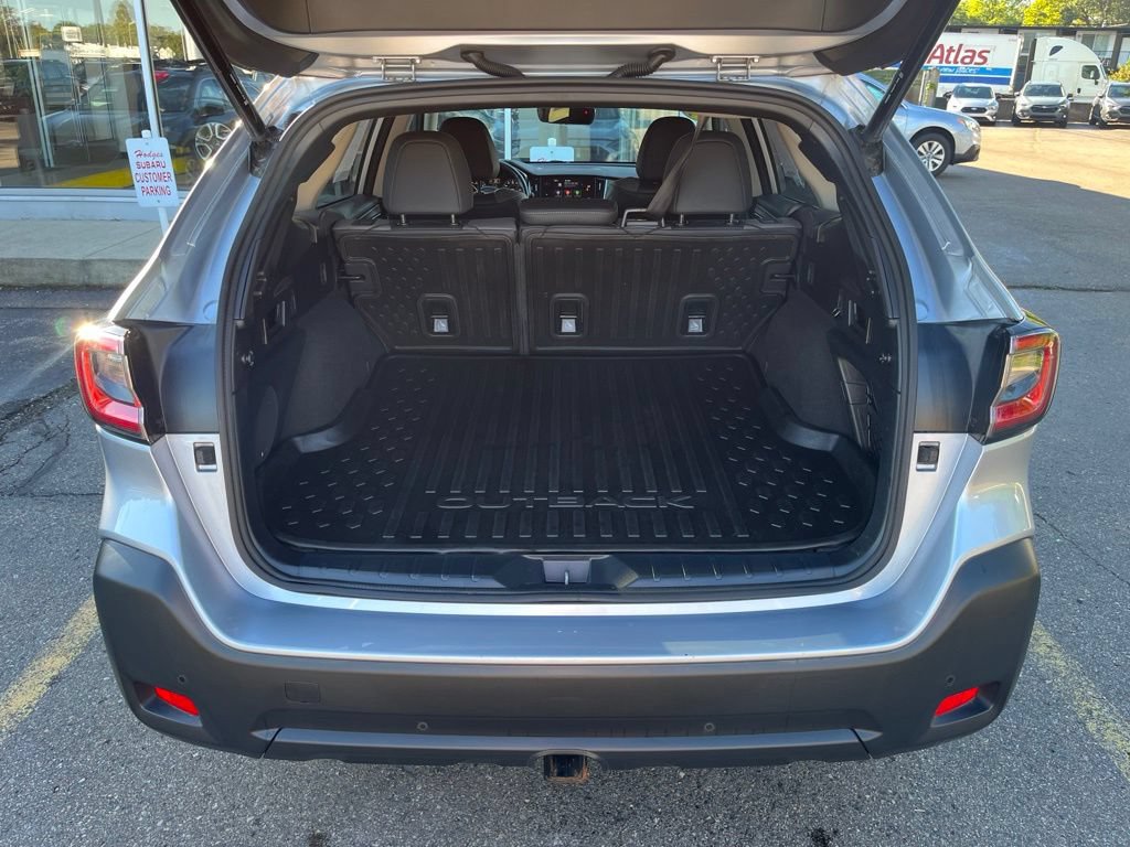 Certified 2024 Subaru Outback Onyx Edition XT AWD/4WD image 28