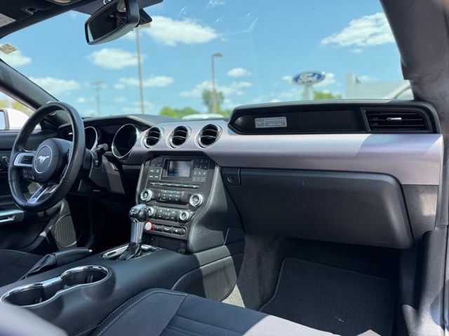 Certified 2017 Ford Mustang Coupe RWD image 11