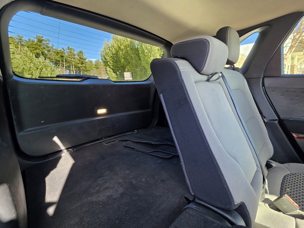 Used 2020 Ford Escape SE image 26