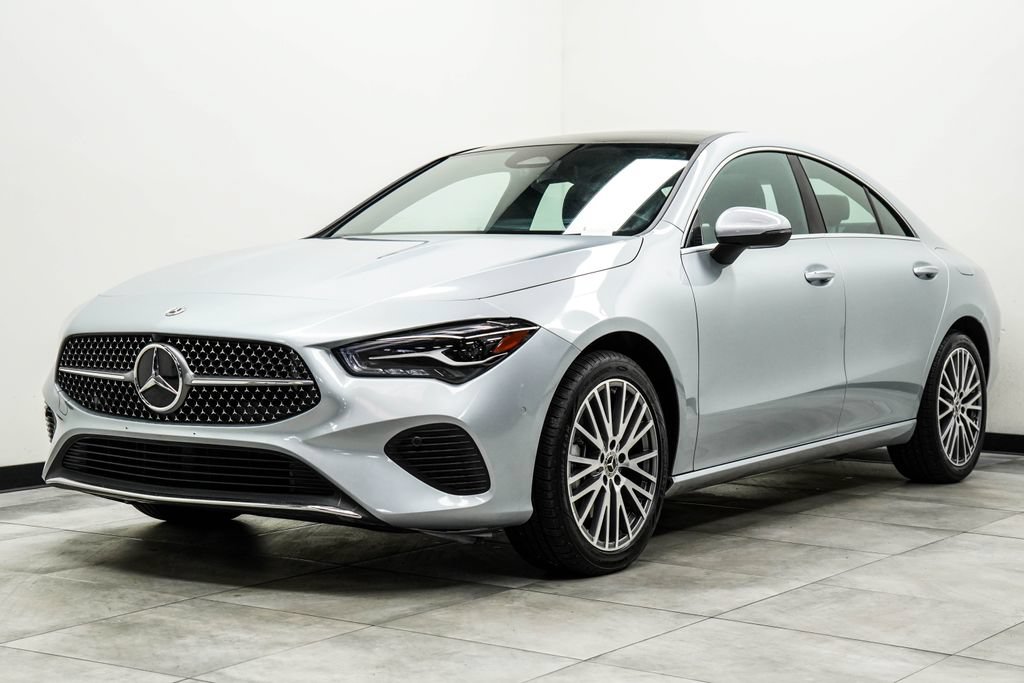 Used 2025 Mercedes-Benz CLA 250 image 9