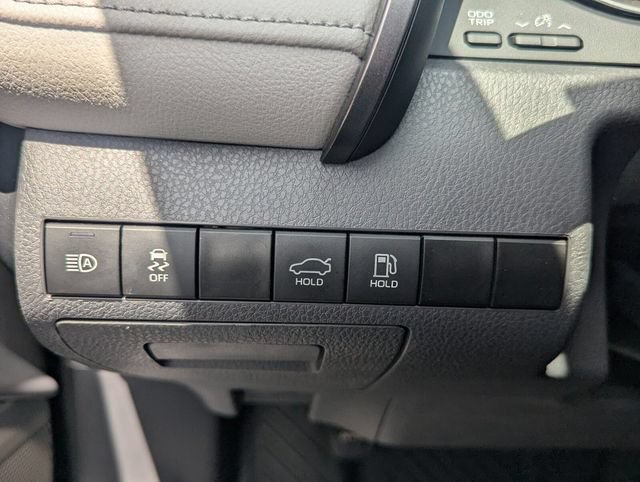 Used 2023 Toyota Camry LE FWD image 12