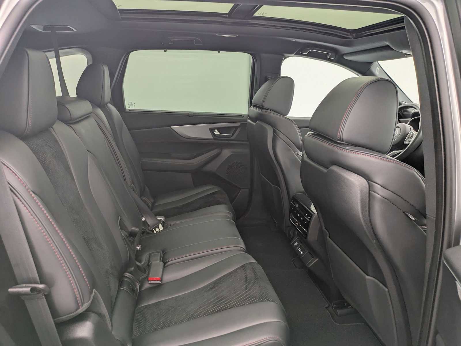 Used 2024 Acura MDX A-Spec AWD/4WD image 22