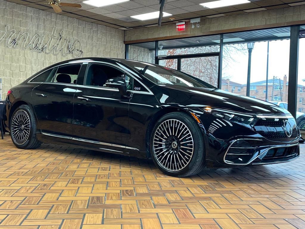 Used 2022 Mercedes-Benz EQS 580 4MATIC Sedan image 8