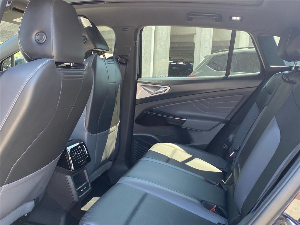 Certified 2023 Volkswagen ID.4 Pro S RWD image 20