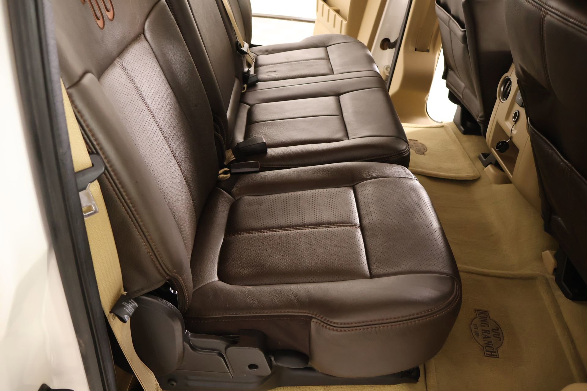 Used 2015 Ford F350 King Ranch image 15