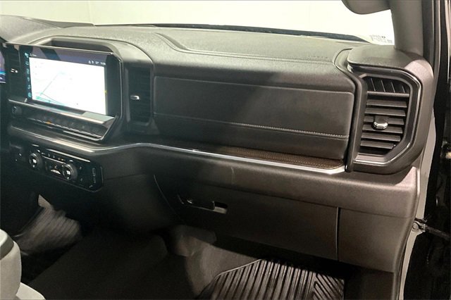 Used 2025 Chevrolet Silverado 1500 LT image 26