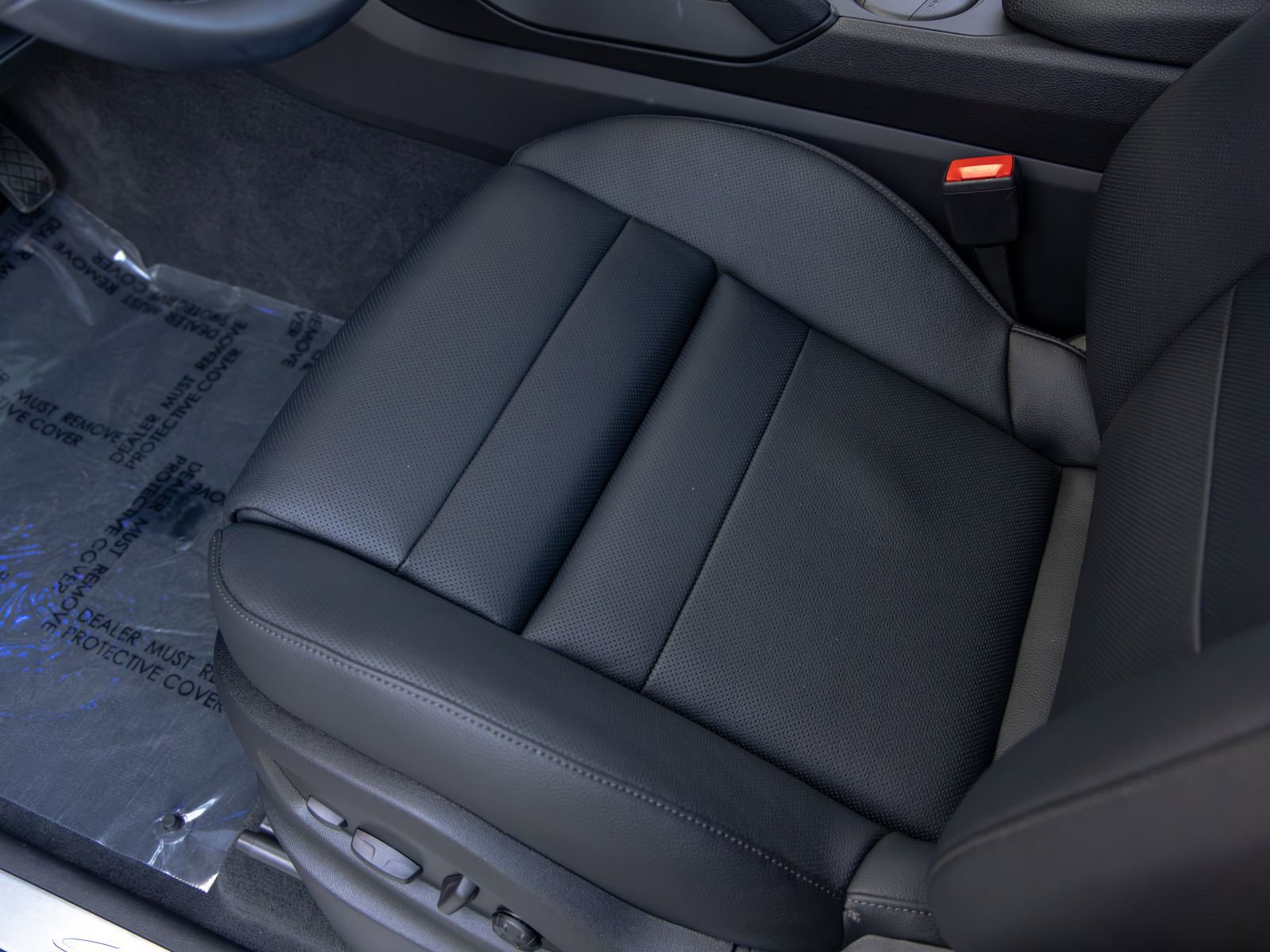 Certified 2026 Porsche Cayenne image 26