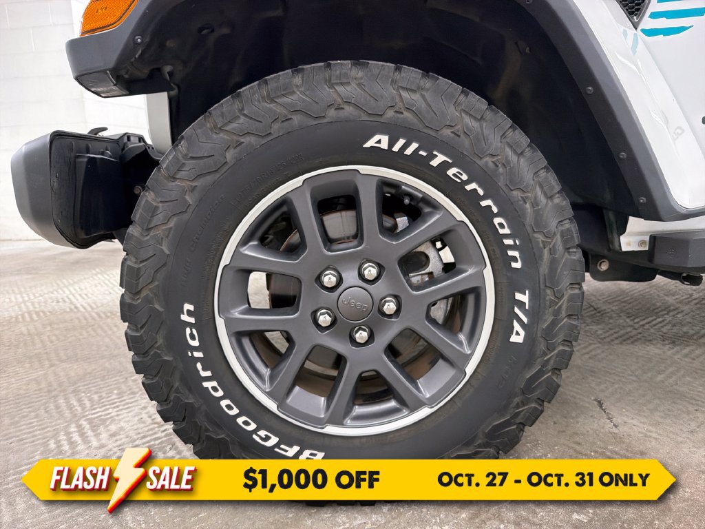 Used 2020 Jeep Gladiator Overland AWD/4WD image 13