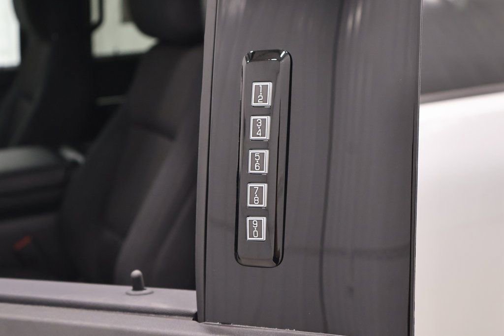 New 2026 Ford F150 XLT w/ Equipment Group 302A MID image 32