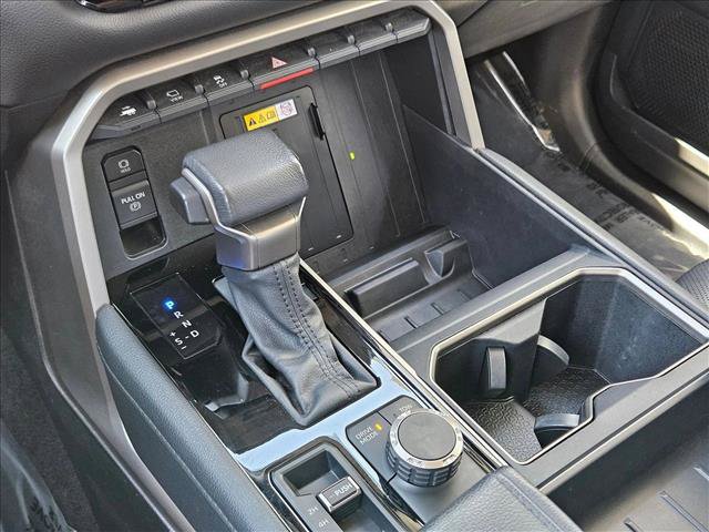 Used 2024 Toyota Tundra Limited AWD/4WD image 16