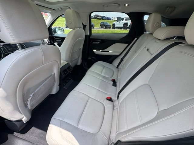 Used 2018 Jaguar F-PACE Prestige AWD/4WD image 18