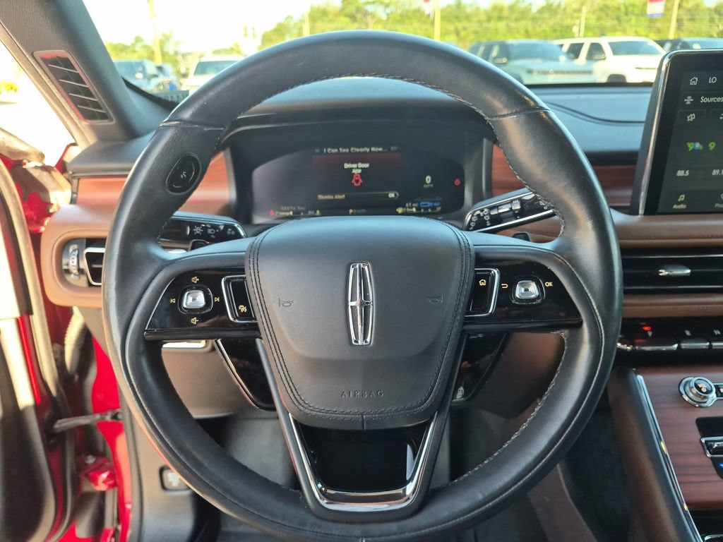 Used 2021 Lincoln Aviator Grand Touring w/ Elements Package Plus AWD/4WD image 14