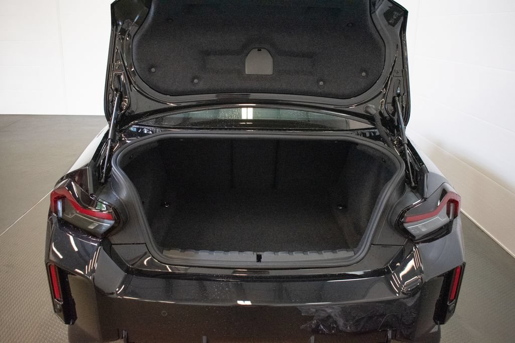 New 2026 BMW M2 w/ Lighting Package RWD image 24