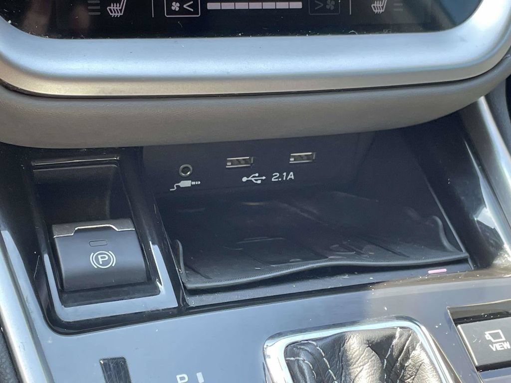 Used 2020 Subaru Outback Onyx Edition XT AWD/4WD image 19