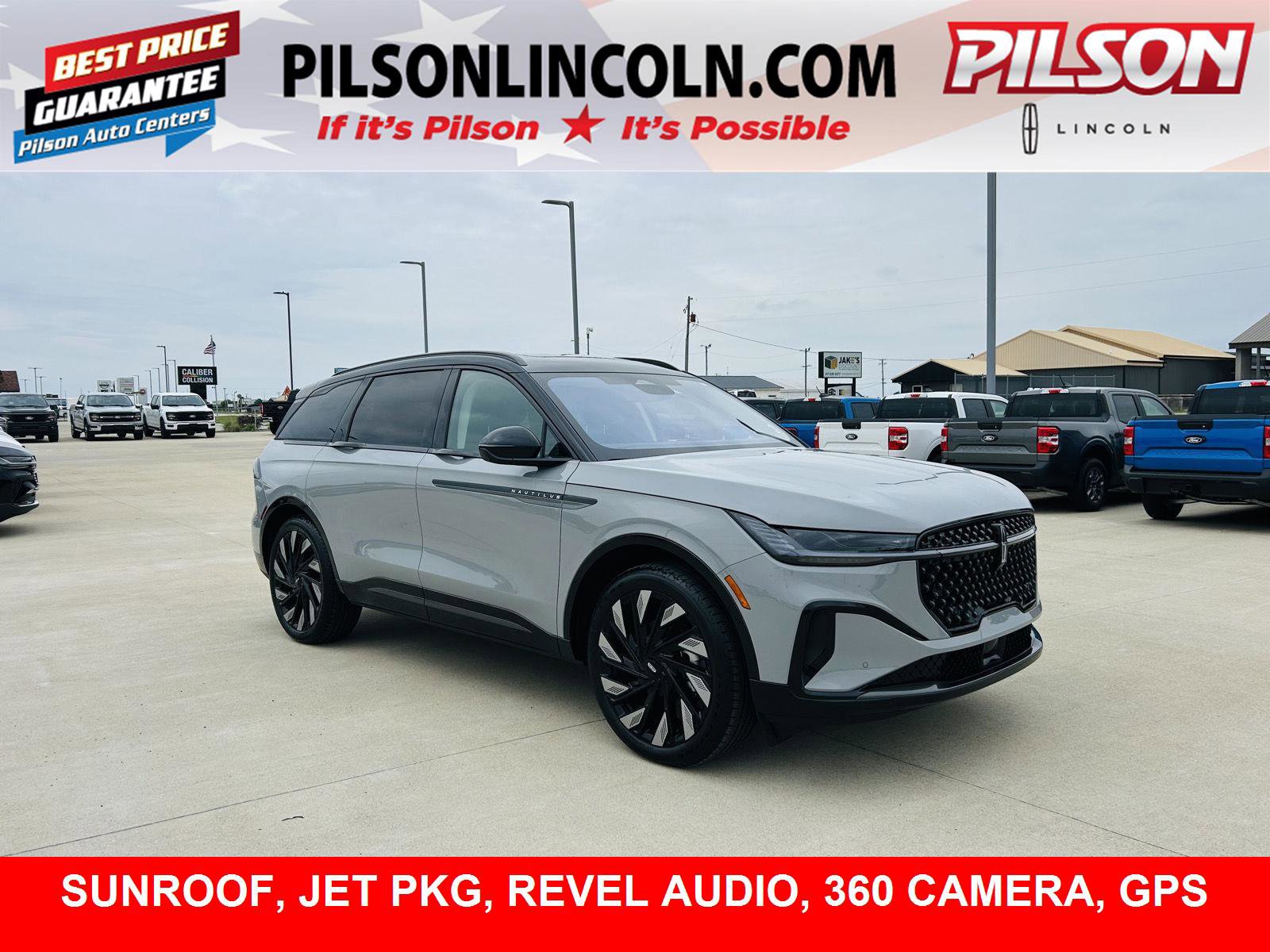 New 2026 Lincoln Nautilus Reserve w/ Jet Appearance Package AWD/4WD image 1