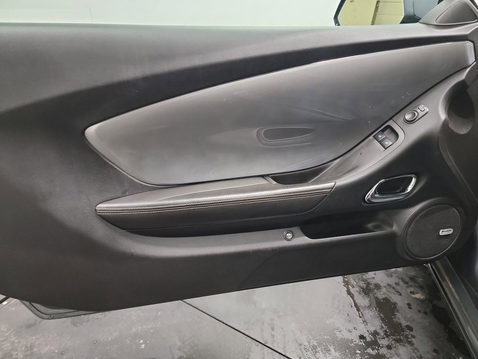 Used 2010 Chevrolet Camaro LT w/ RS Package image 16