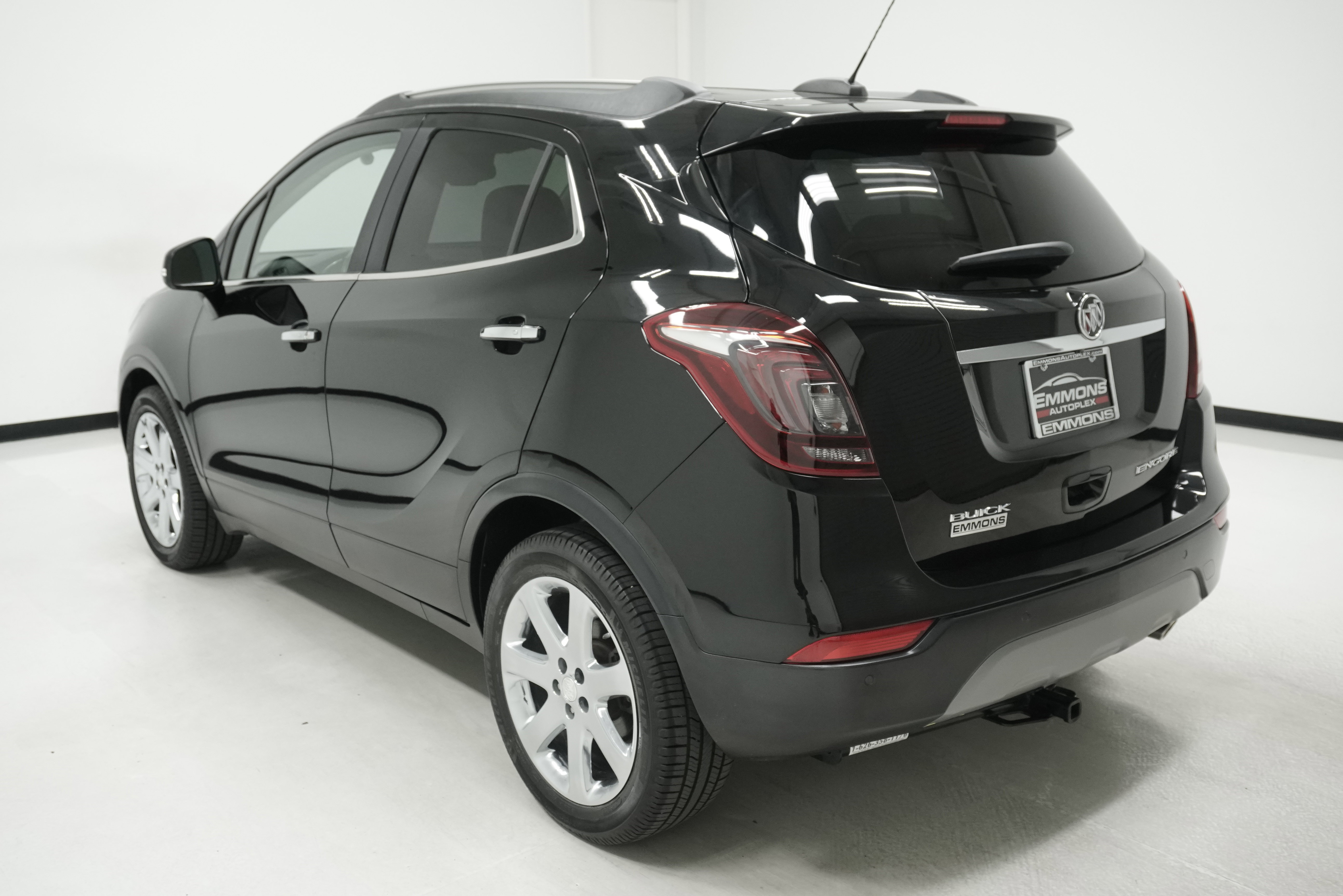 Used 2017 Buick Encore Premium w/ Experience Buick Package image 6
