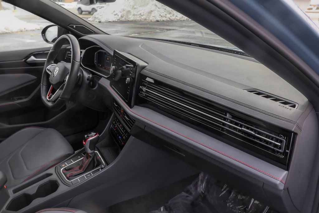 Used 2025 Volkswagen Jetta GLI Autobahn w/ GLI Black Package image 34