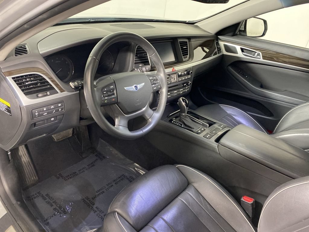 Used 2015 Hyundai Genesis 3.8 w/ Option Group 03 RWD image 11