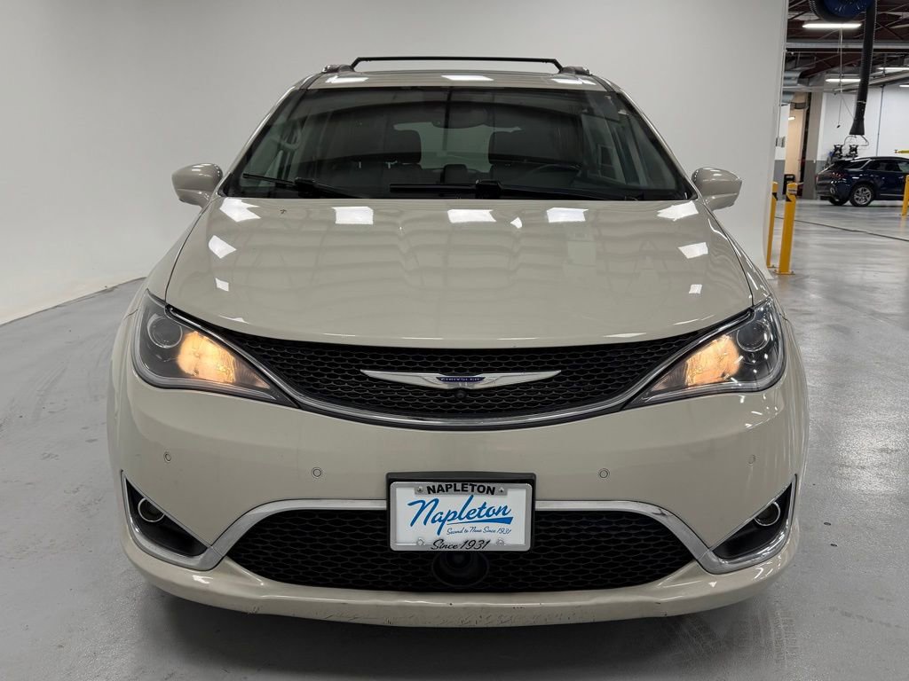 Used 2020 Chrysler Pacifica Touring-L Plus w/ Tire & Wheel Group image 6