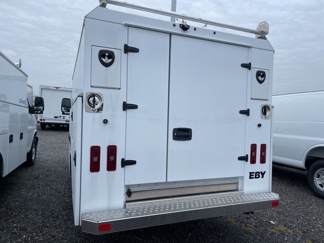 New 2025 Chevrolet Express 3500 w/ Power Convenience Package image 5