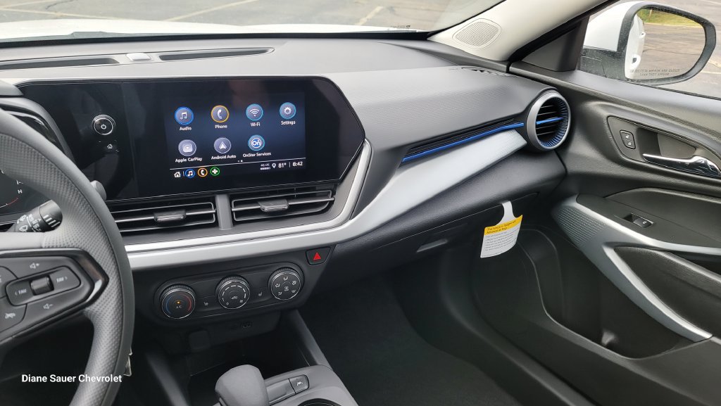 New 2026 Chevrolet Trax LS w/ LS Convenience Package FWD image 21