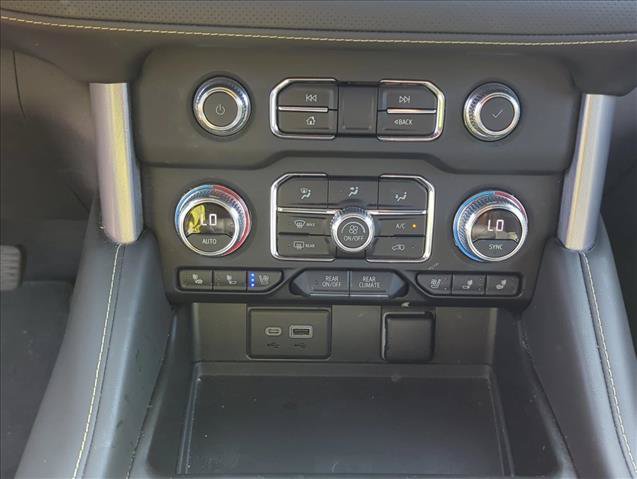Used 2022 GMC Yukon SLT w/ SLT Luxury Package RWD image 20