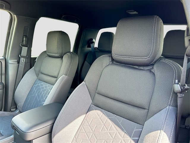 New 2026 Nissan Frontier SV image 17