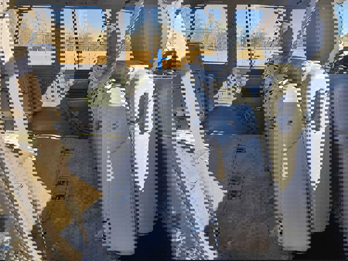 Used 2003 Toyota Land Cruiser image 34