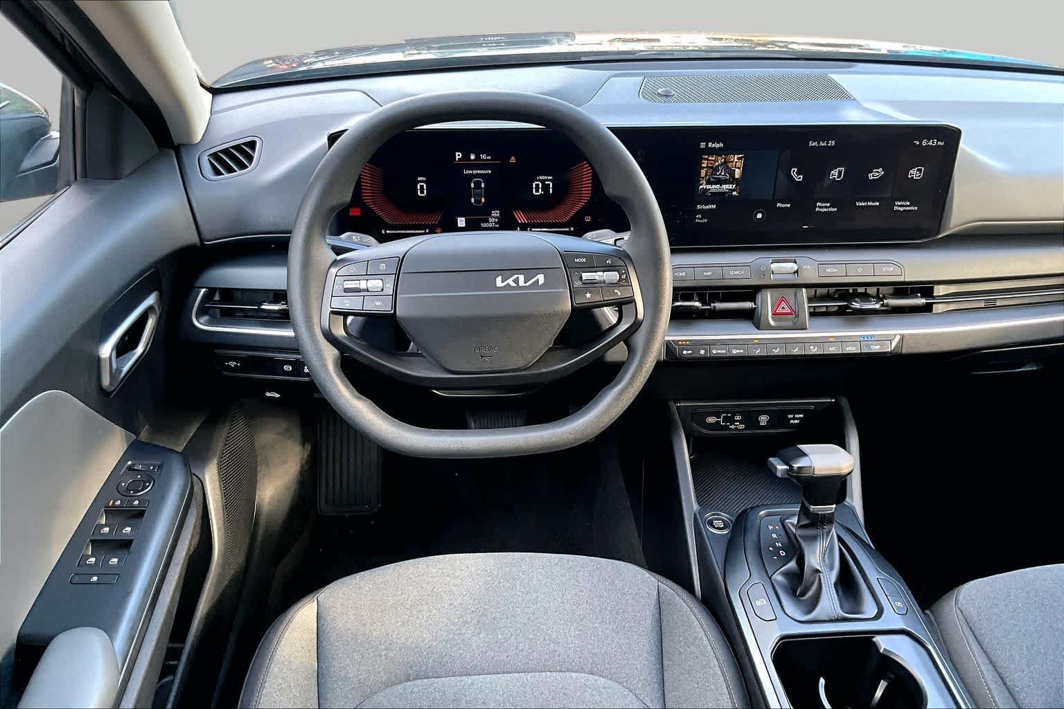 Used 2025 Kia K4 FWD image 6