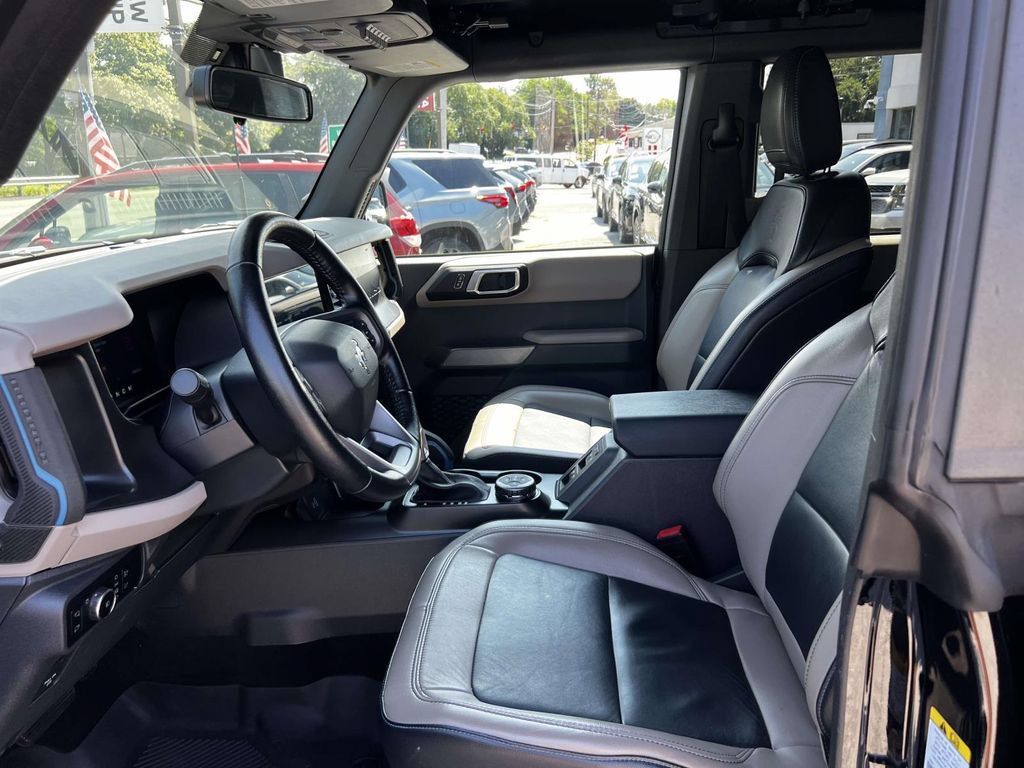 Used 2023 Ford Bronco Wildtrak AWD/4WD image 16