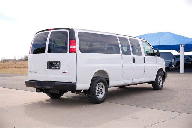 New 2025 GMC Savana 3500 LS image 4