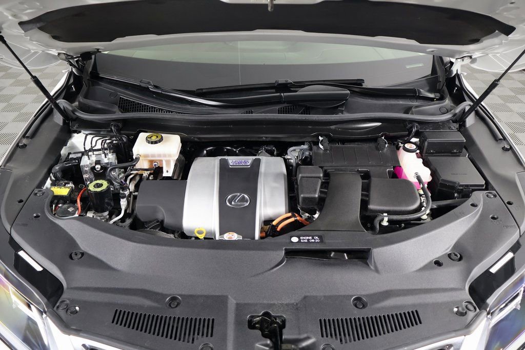 Used 2020 Lexus RX 450hL AWD w/ Premium Package image 16