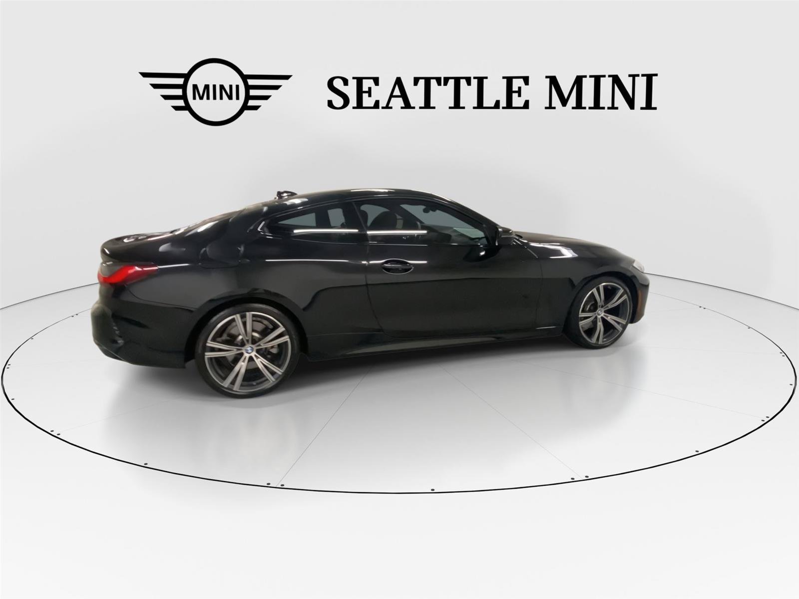 Used 2021 BMW 430i Coupe w/ Convenience Package RWD image 12