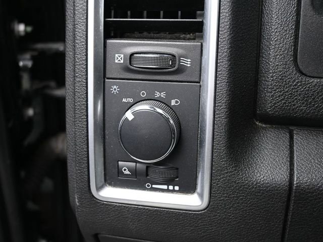 Used 2024 RAM 1500 Classic Warlock image 27