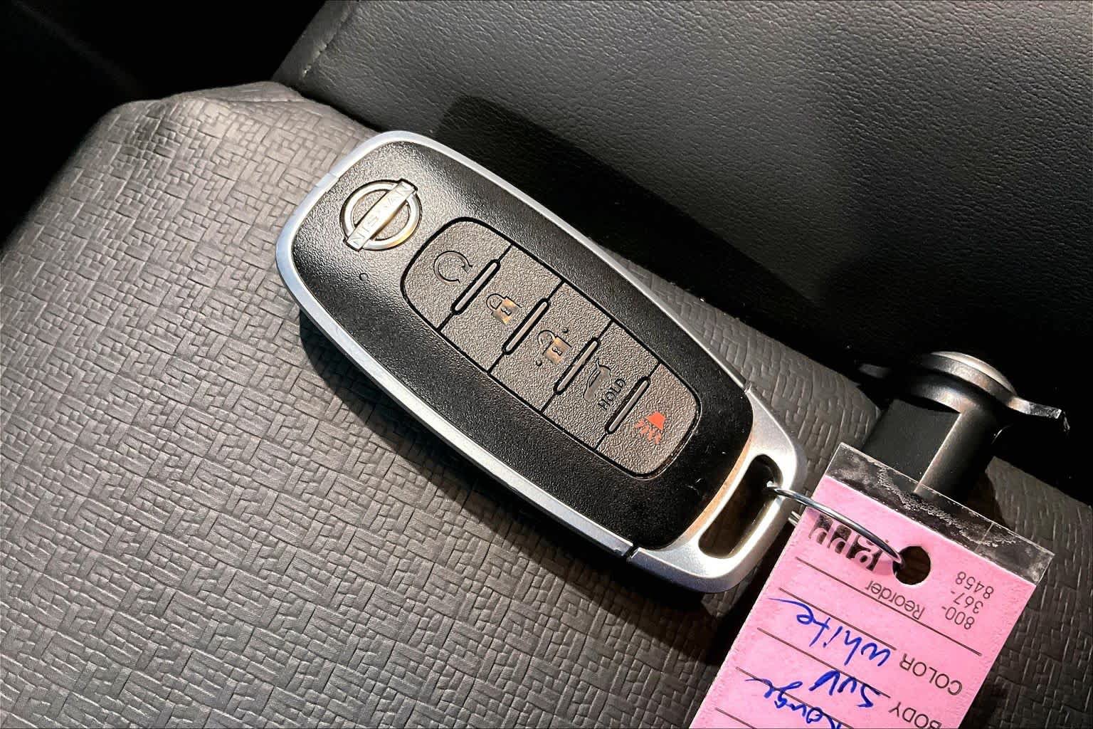 Used 2026 Nissan Rogue Dark Armor FWD image 14