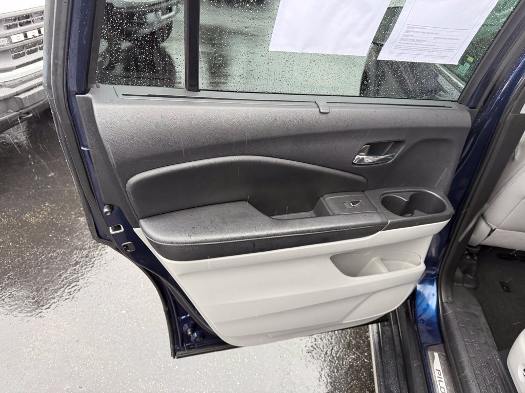 Used 2018 Honda Pilot Elite image 15