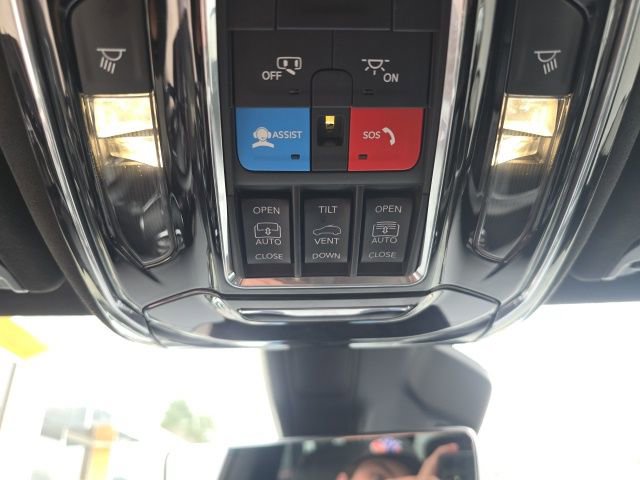 Certified 2025 Jeep Grand Wagoneer Series II Obsidian w/ Quick Order Packagew 28T image 27