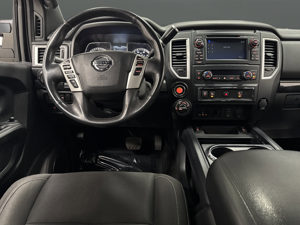 Used 2018 Nissan Titan SV w/ SV Convenience Package AWD/4WD image 5