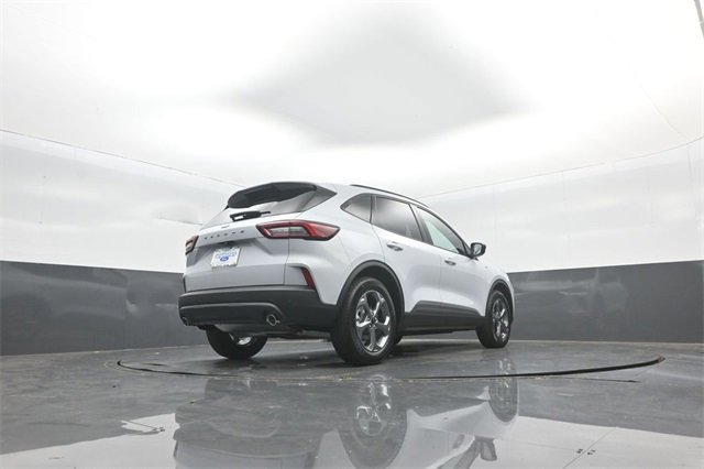 New 2026 Ford Escape ST-Line image 32